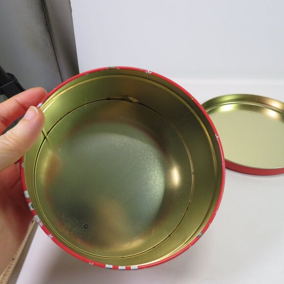toy soldier (2) metal tins Christmas Decor Gold Accents - Picture 4 of 11
